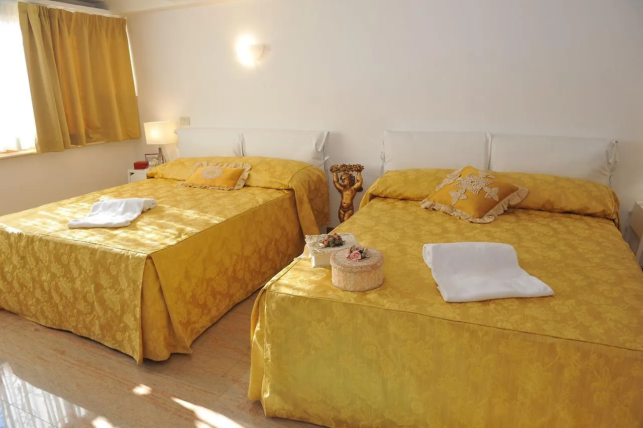 Domus Pellegrino 166 Hotel Rome Guest house